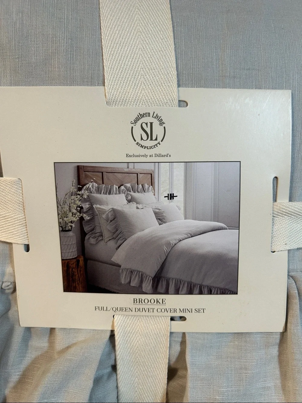 Southern Living Brooke Blue Ruffled Linen Blend Full/Queen Duvet NWT $339